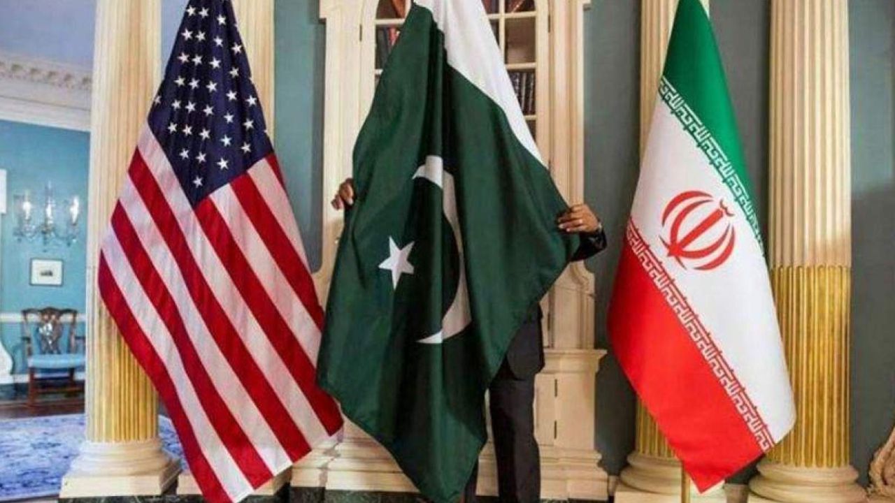 ইরানের সাথে যুক্তরাষ্ট্রের আলোচনায় পাকিস্তান কি মধ্যস্থতা করছে?