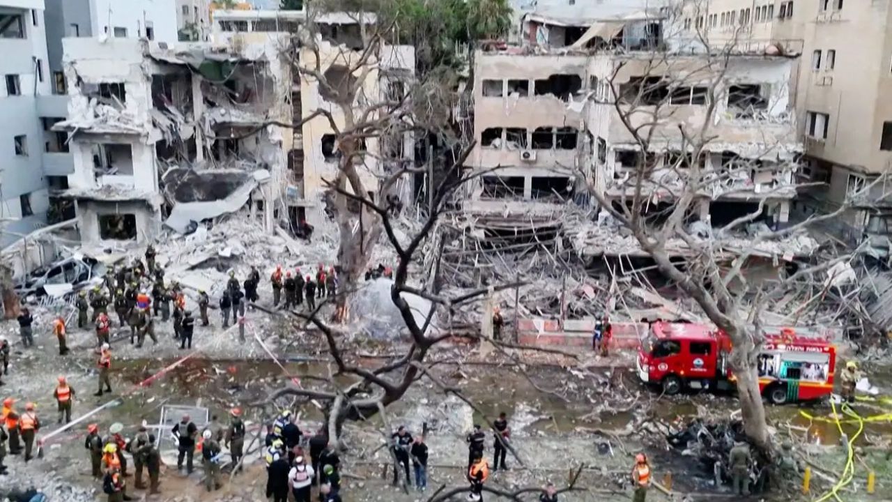 ইসরায়েলে ইরানি হামলায় আহত ৪,৮২৯: সংকটাপন্ন ১২ জন