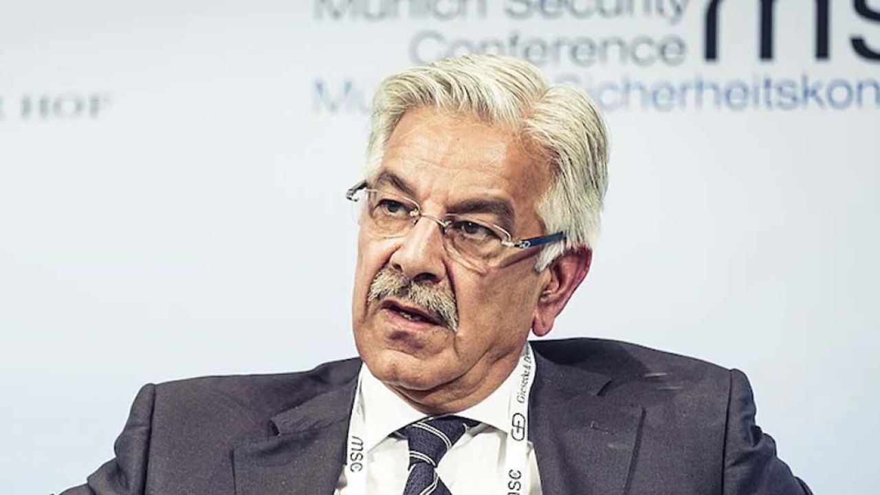 হরমুজ প্রণালি নিয়ে ট্রাম্পের যুদ্ধকৌশলকে পাকিস্তানের উপহাস