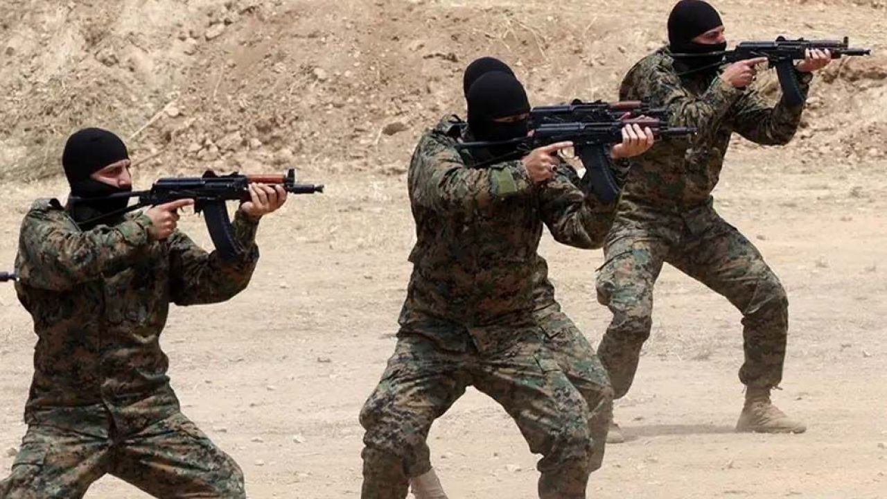 ইরানের পাশে দাঁড়াতে প্রস্তুত হুথিরা, চূড়ান্ত সময়ের অপেক্ষায় ইয়েমেন