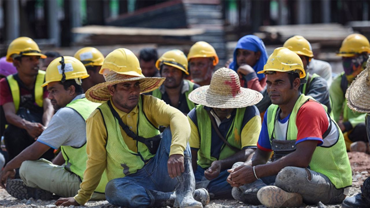 মালয়েশিয়ায় বিদেশি কর্মীদের জন্য কঠোর নতুন নীতিমালা
