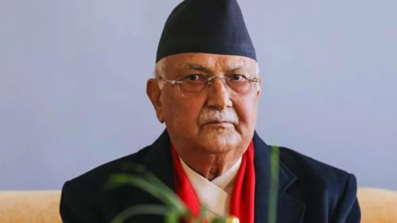 সাবেক প্রধানমন্ত্রী কেপি শর্মা ওলি গ্রেফতার: উত্তাল নেপাল