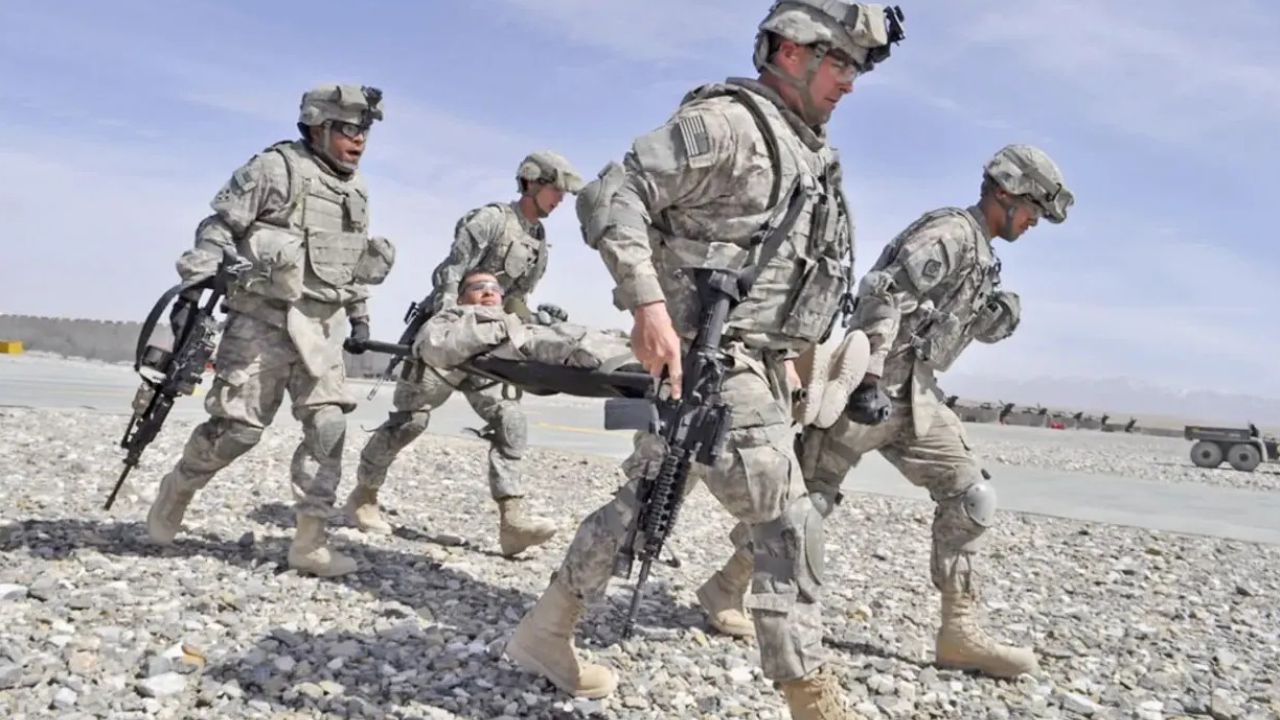 সৌদি আরবে মার্কিন বিমান ঘাঁটিতে ইরানের ক্ষেপণাস্ত্র ও ড্রোন হামলা