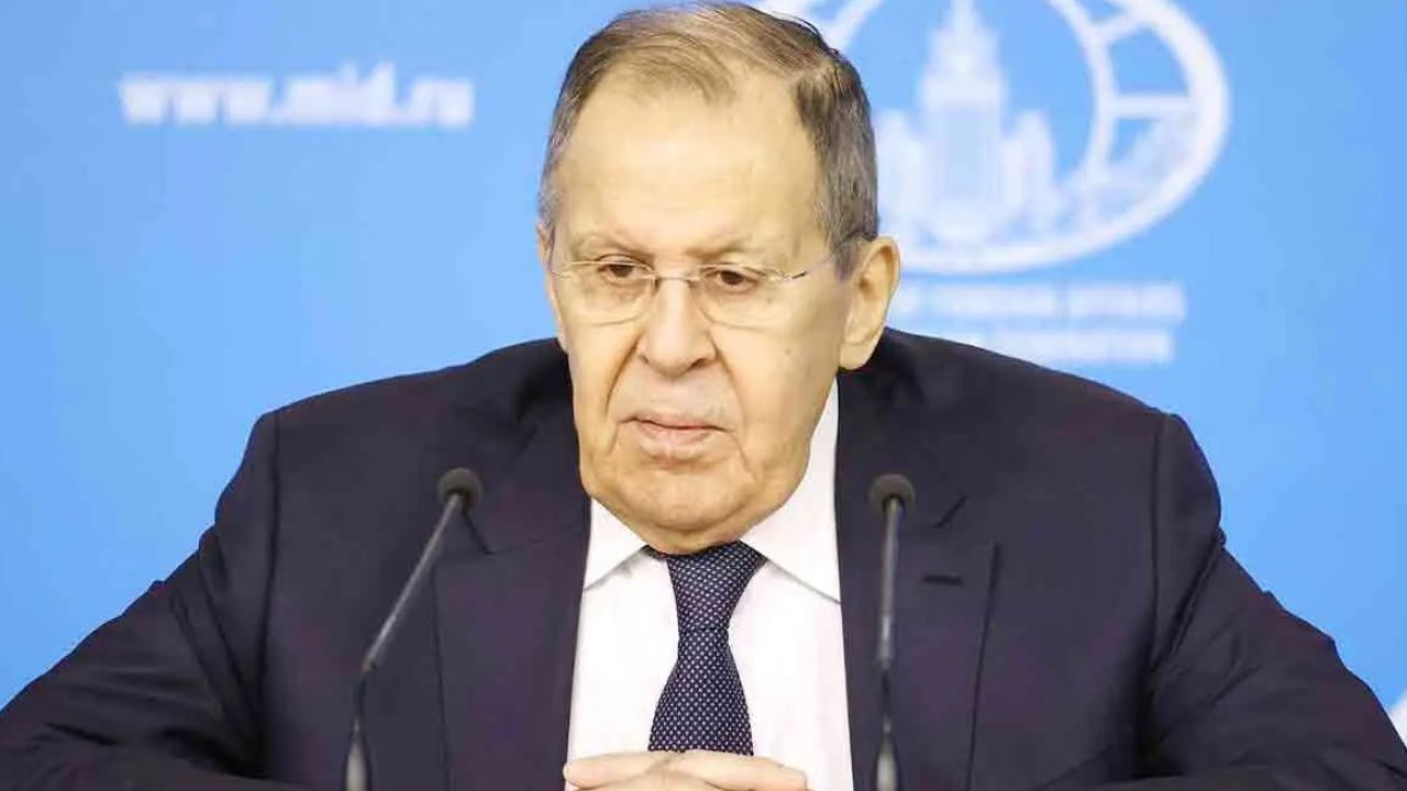 ইরানে সরকার পরিবর্তনের মার্কিন লক্ষ্য তেলের নিয়ন্ত্রণ বলে রাশিয়ার দাবি