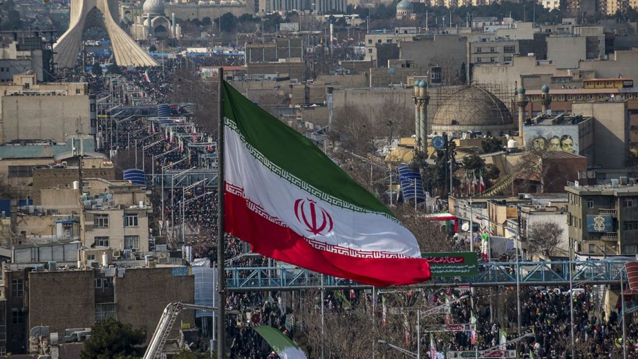 শত্রুপক্ষকে সহায়তা ও গুপ্তচরবৃত্তিতে ইরানে মৃত্যুদণ্ডসহ সম্পদ বাজেয়াপ্তের কঠোর আইন