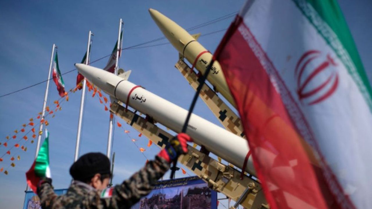 ইসরাইল ও যুক্তরাষ্ট্রের ওপর আরও বিধ্বংসী ও শক্তিশালী হামলার হুঁশিয়ারি ইরানের