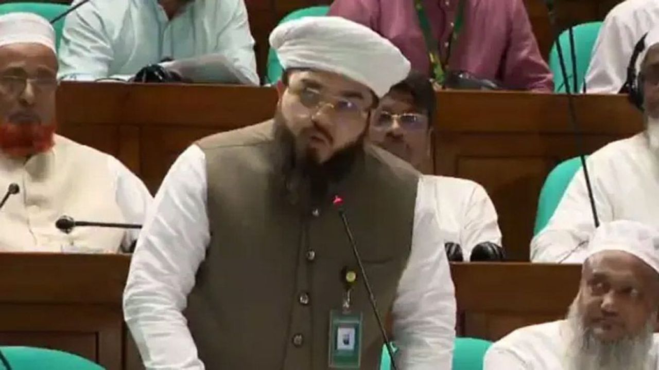 সংসদ প্রাঙ্গণে ‘জঙ্গি এমপি’ বলে কটাক্ষের শিকার মাদারীপুর-১ আসনের সংসদ সদস্য