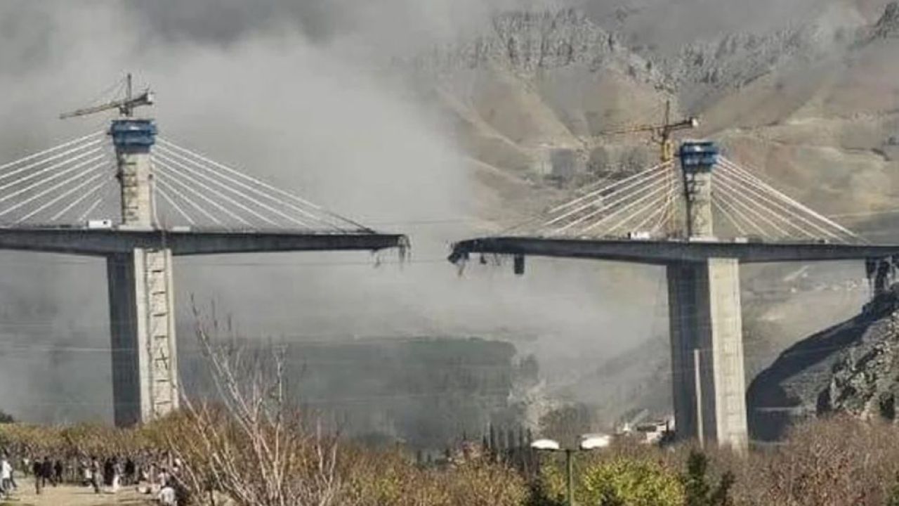 ইরানের বৃহত্তম বি-১ সেতু গুঁড়িয়ে দিল যুক্তরাষ্ট্র ও ইসরায়েল: নিহত ৮, আহত অন্তত ৯৫