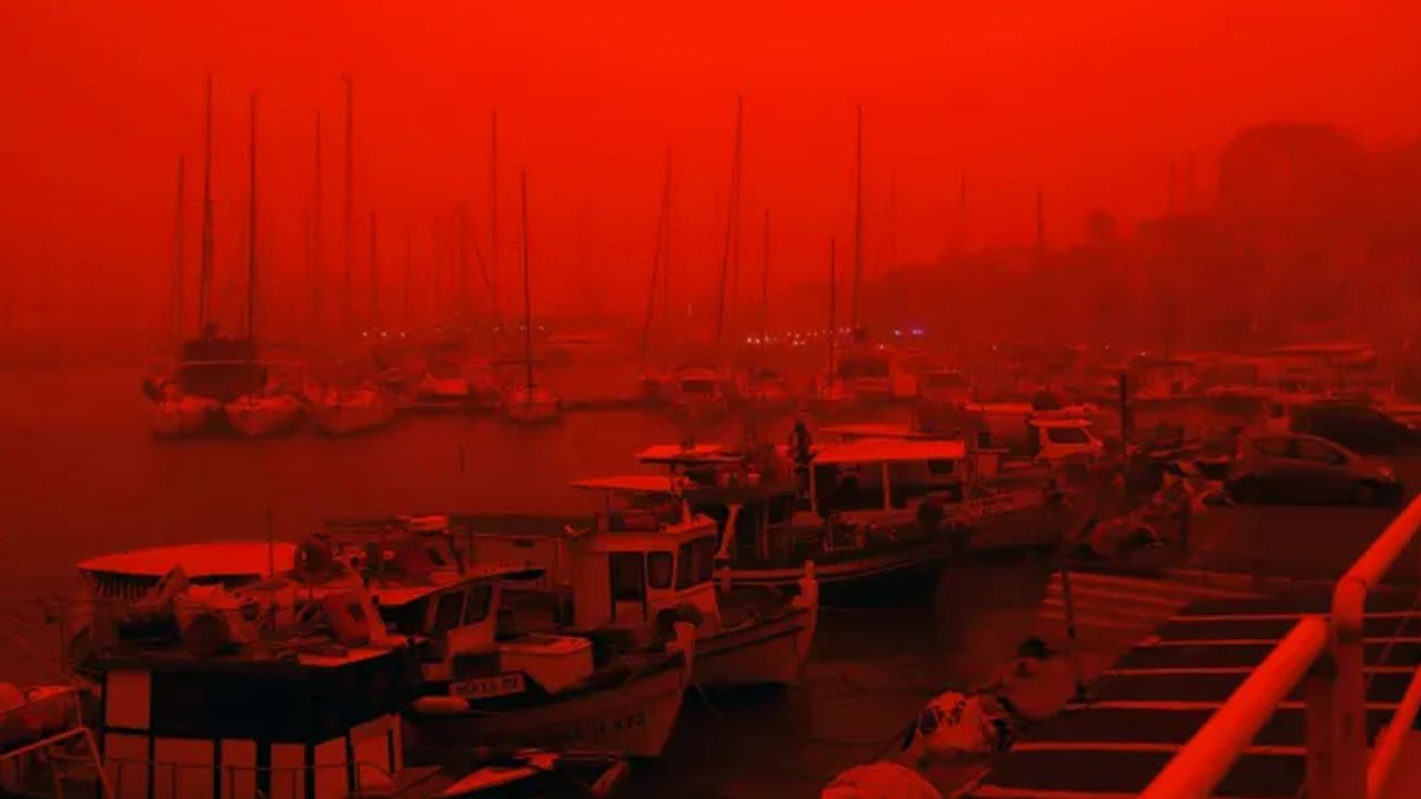 ভূমধ্যসাগরজুড়ে সাহারার লাল ধূলিঝড়: গ্রিসে জনজীবন বিপর্যস্ত, ধেয়ে যাচ্ছে উত্তর আফ্রিকায়