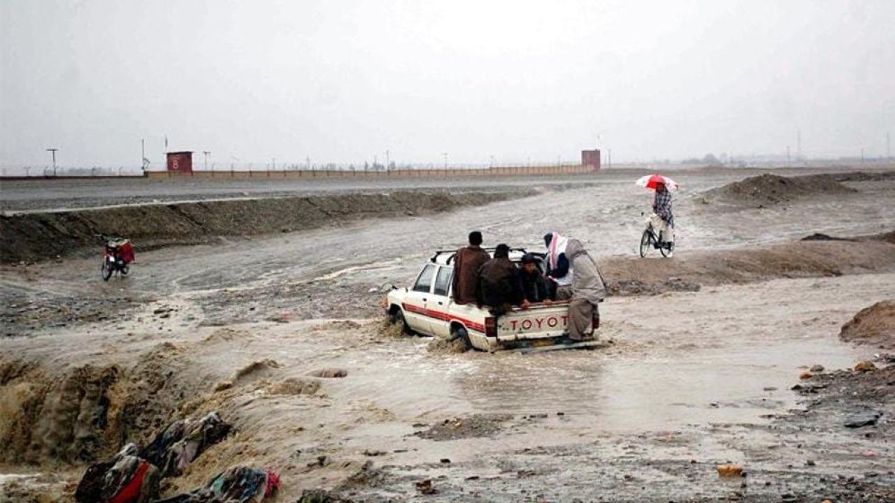পাকিস্তানে ভারী বৃষ্টি ও বন্যায় ৯ জনের মৃত্যু: বিপর্যস্ত বেলুচিস্তান