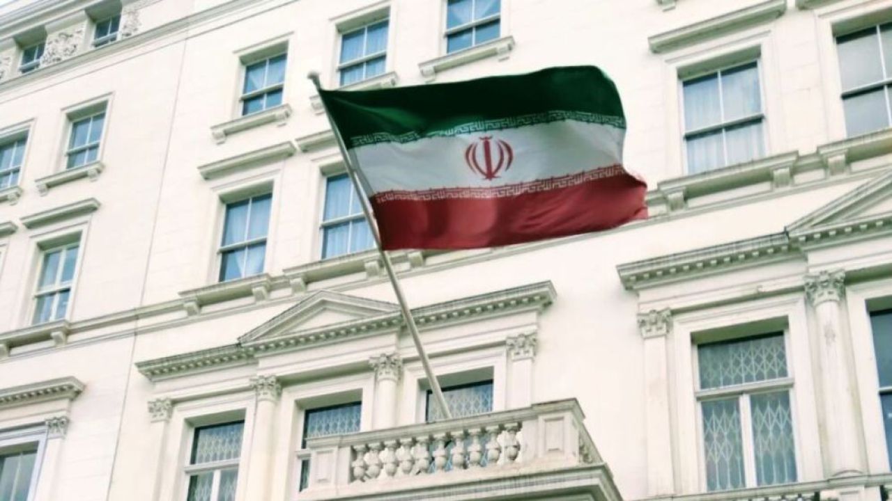 ইইউ প্রধানকে ভণ্ড আখ্যা দিয়ে অস্ট্রিয়ার ইরান দূতাবাসের তীব্র সমালোচনা