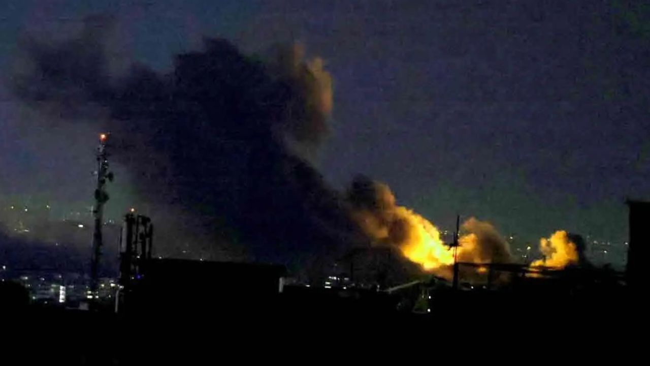 যুক্তরাষ্ট্রের ৪৮ ঘণ্টার যুদ্ধবিরতি প্রস্তাব প্রত্যাখ্যান করে পালটা হামলা ইরানের