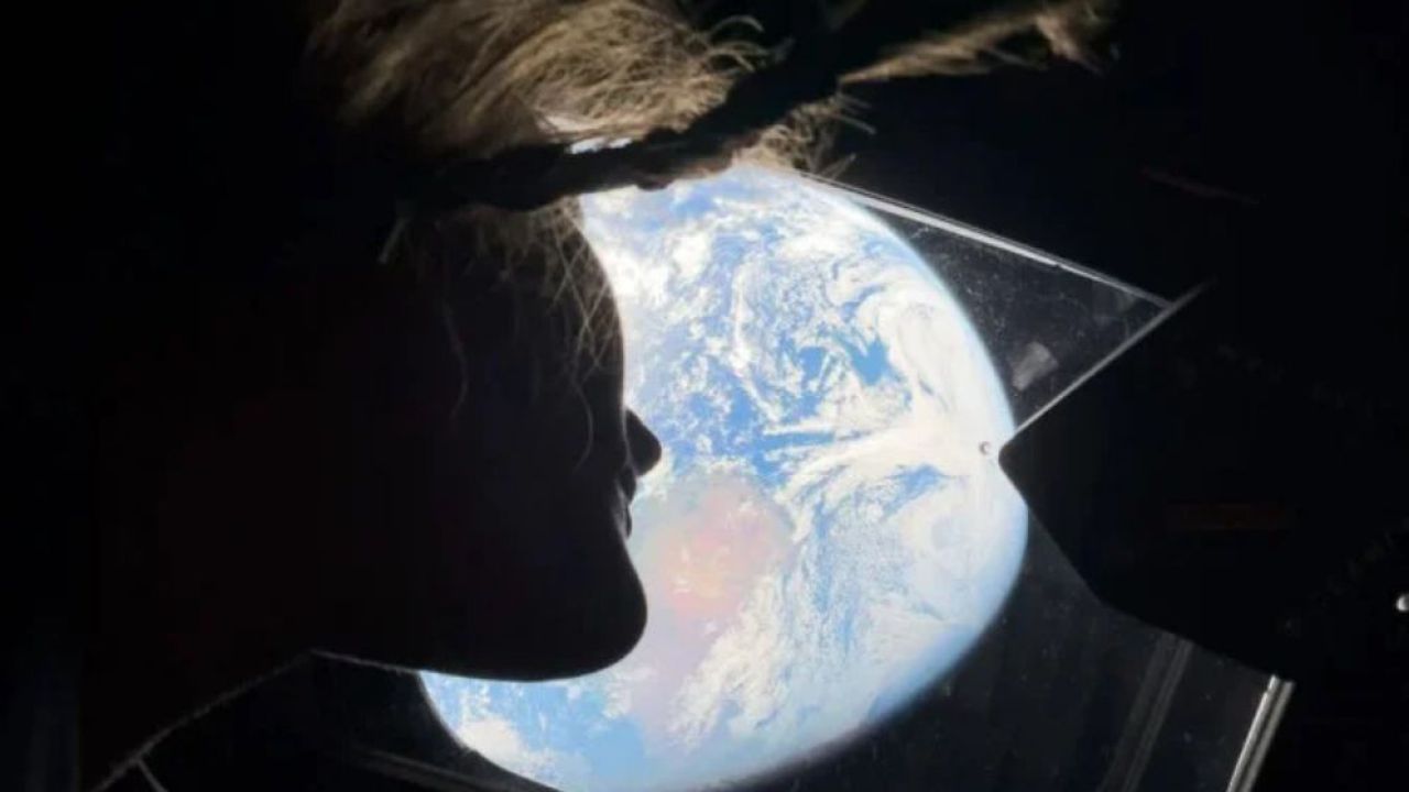 চাঁদের উল্টো পিঠে ৪০ মিনিট: পৃথিবী থেকে সম্পূর্ণ বিচ্ছিন্ন হচ্ছে আর্টেমিস নভোচারীরা