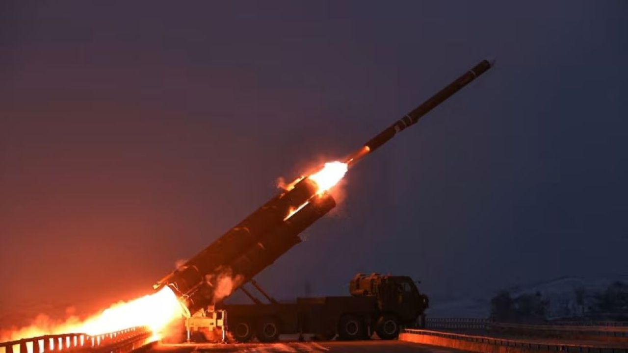 সৌদি আরবে ৫টি ব্যালিস্টিক ক্ষেপণাস্ত্র ভূপাতিত: বড় ধরনের ক্ষয়ক্ষতি থেকে রক্ষা