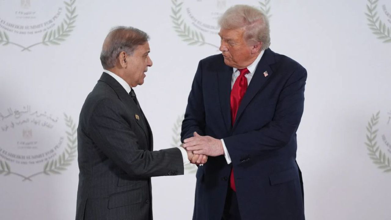 শাহবাজ শরিফের প্রস্তাব ট্রাম্পের টেবিলে: মধ্যপ্রাচ্য সংকটে বড় ঘোষণার অপেক্ষায় বিশ্ব