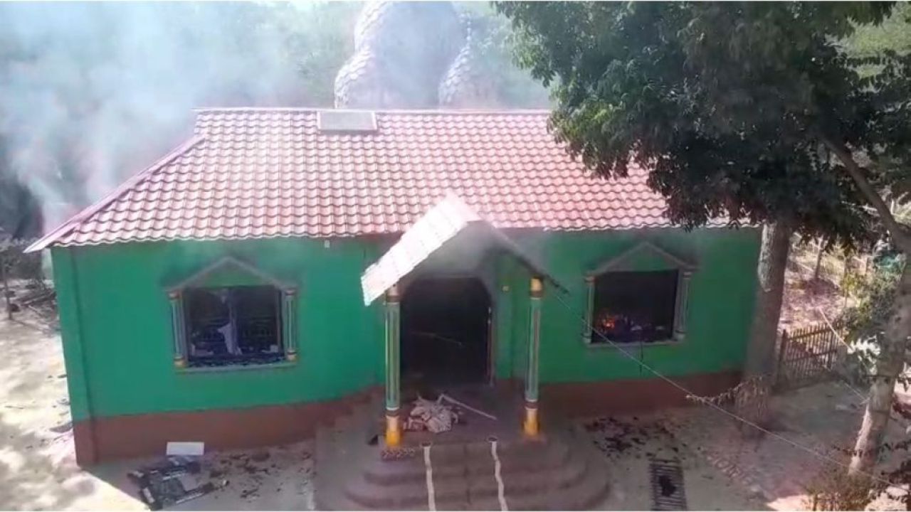 ধর্ম অবমাননার অভিযোগে কুষ্টিয়ায় কথিত পীর গণপিটুনিতে নিহত