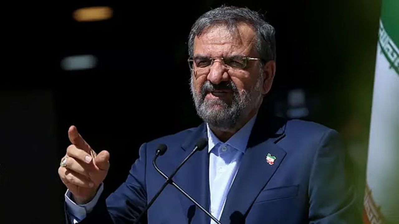 যুক্তরাষ্ট্রকে মোহসিন রেজাইয়ের হুঁশিয়ারি: ‘হরমুজে দাদাগিরি করলে ডুবিয়ে দেওয়া হবে মার্কিন জাহাজ’