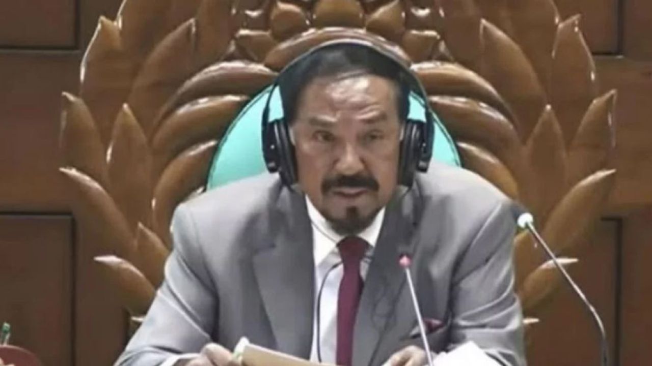 সংসদ বয়কটে ক্ষতিগ্রস্ত হচ্ছে গণতন্ত্র ও জনগণের অধিকার, বরিশালে স্পিকার