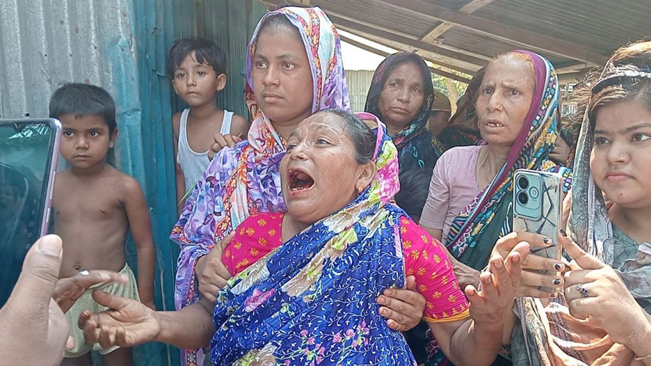 শরীয়তপুরে নিখোঁজের ২৩ দিন পর পুরাতন কবরে মিলল বৃদ্ধের লাশ