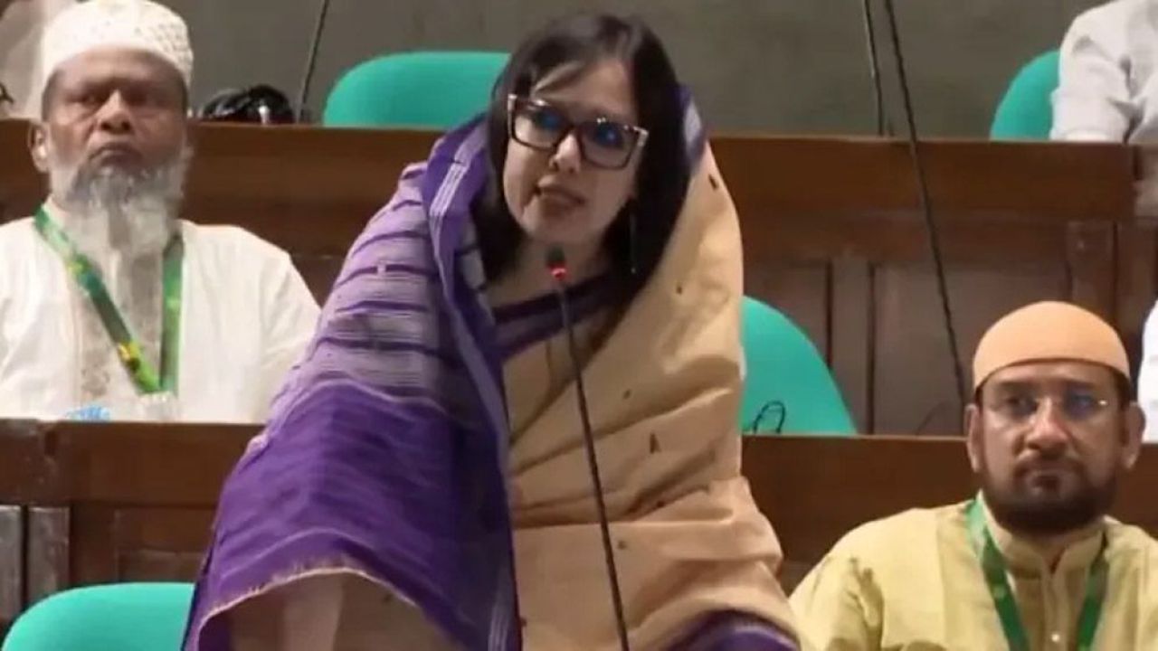 ৫২ দিনে ৪৪ হাজার ৫০০ কোটি টাকা ঋণ সরকারের, সংসদে রুমিন ফারহানার সমালোচনা