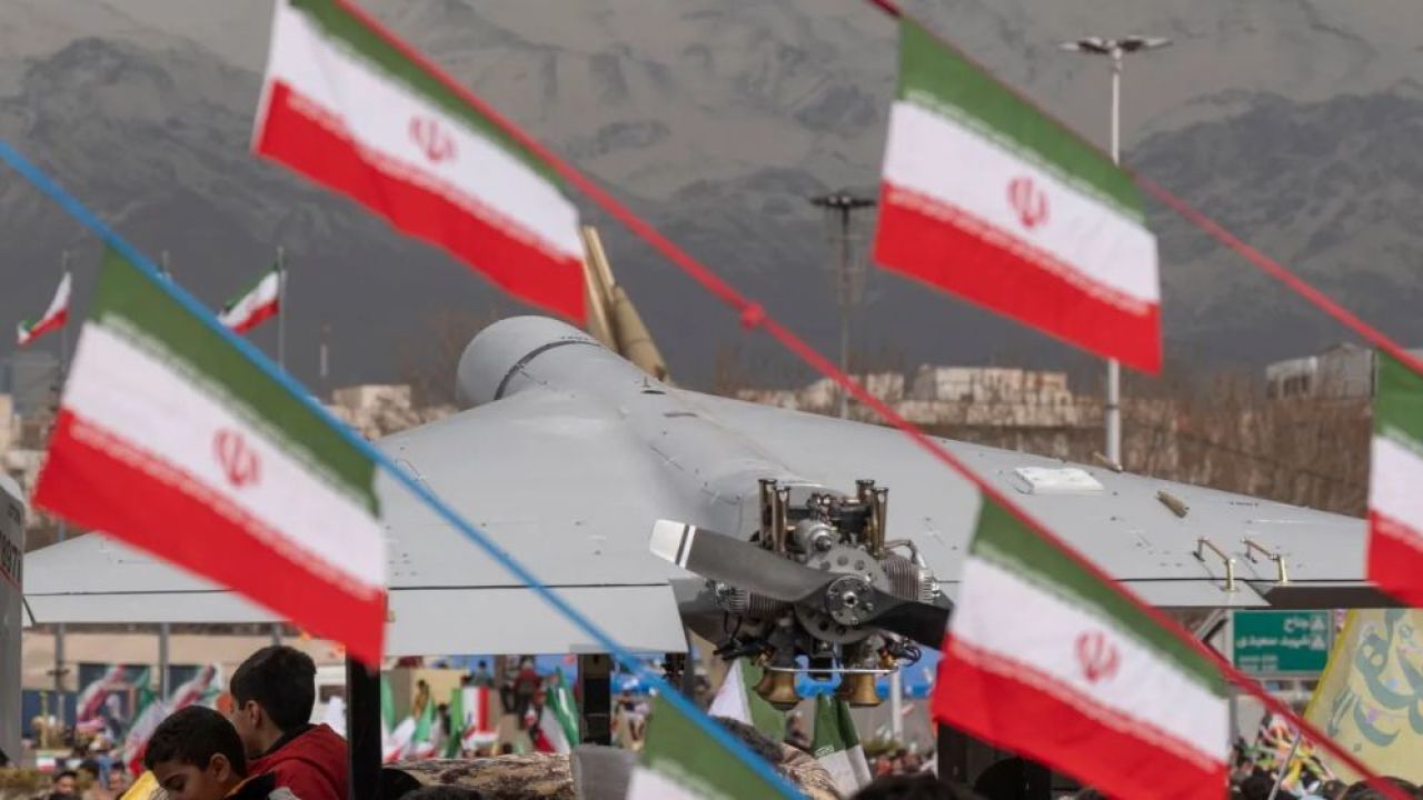 নিষেধাজ্ঞা জয় করে ইরানের ড্রোন বিপ্লব: যেভাবে বদলে গেল বিশ্বযুদ্ধের সমীকরণ