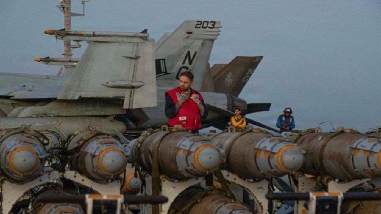 নতুন যুদ্ধে জড়ালে মার্কিন সামরিক সক্ষমতা সংকটে পড়ার আশঙ্কা বিশেষজ্ঞদের