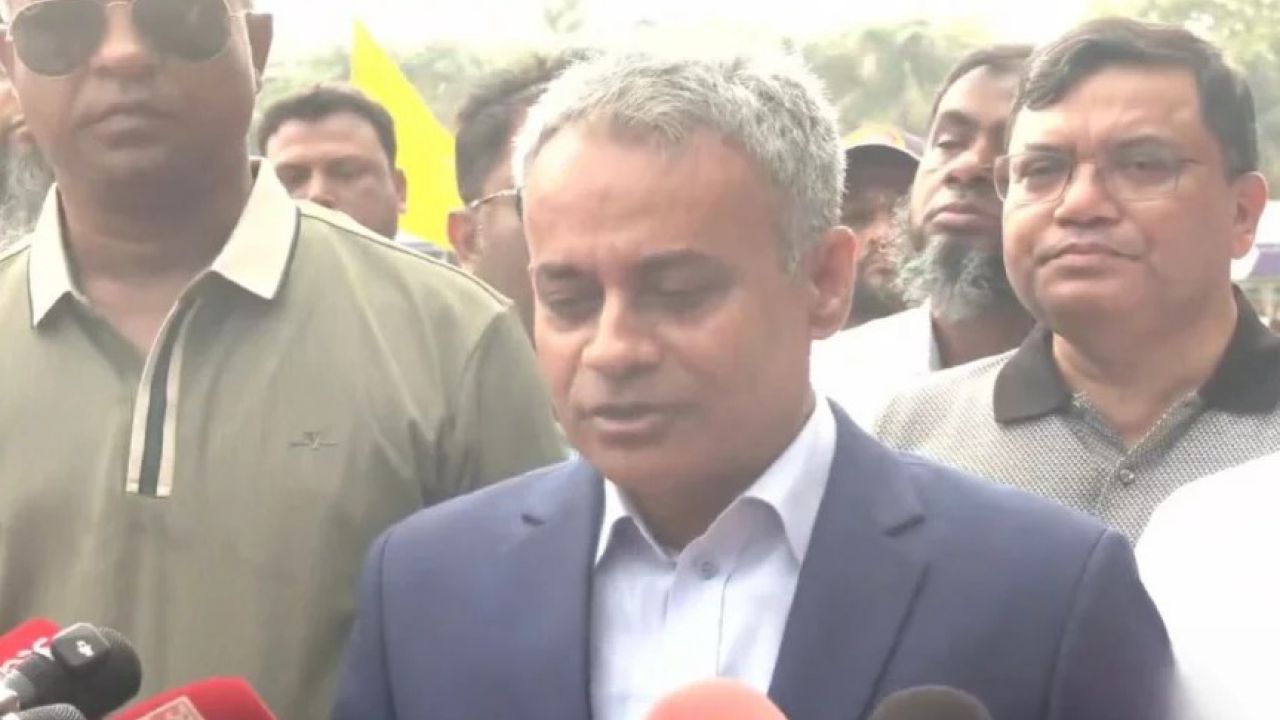 উপায় না পেয়েই তেলের দাম সমন্বয়, দাবি পরিবহনমন্ত্রীর