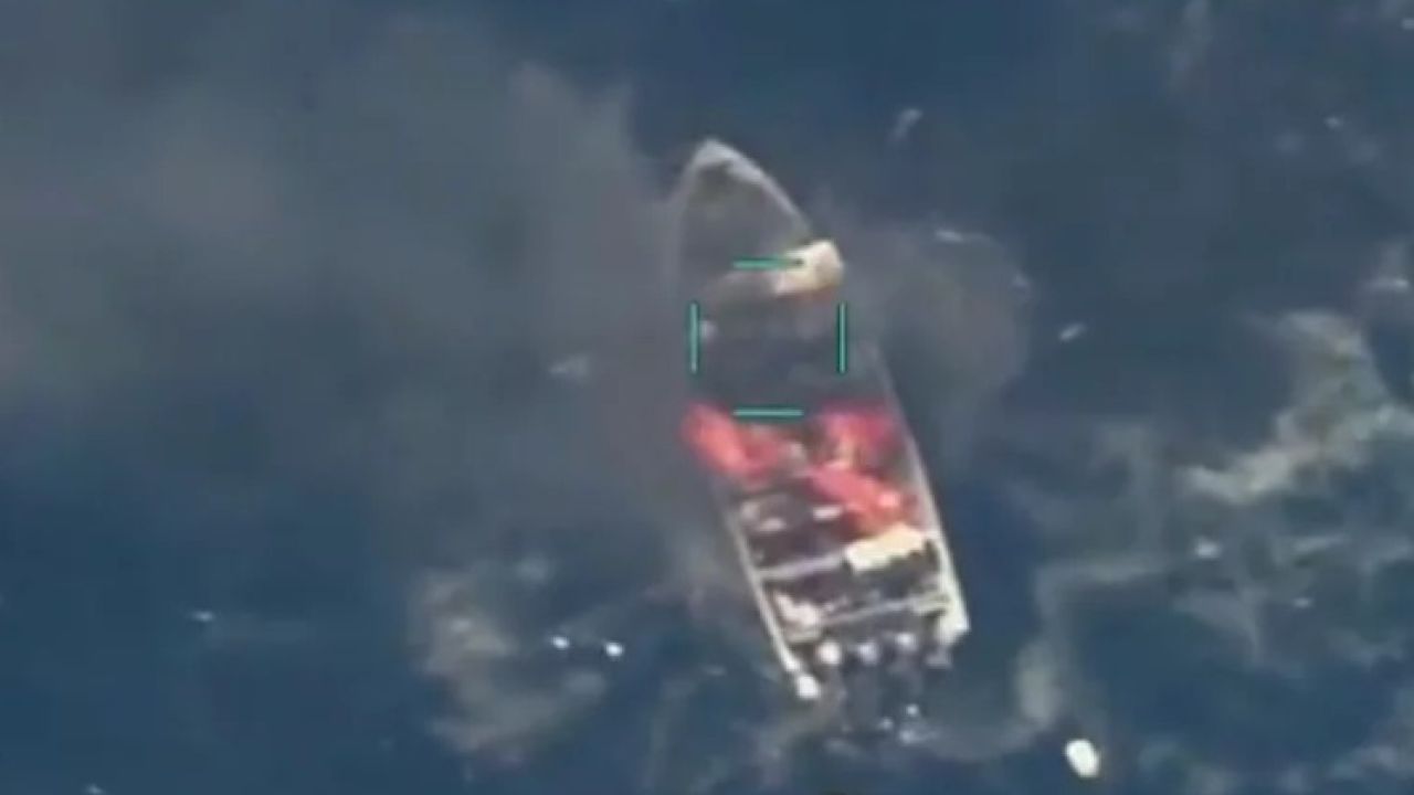 প্রশান্ত মহাসাগরে মার্কিন সামরিক হামলায় ২ জন নিহত