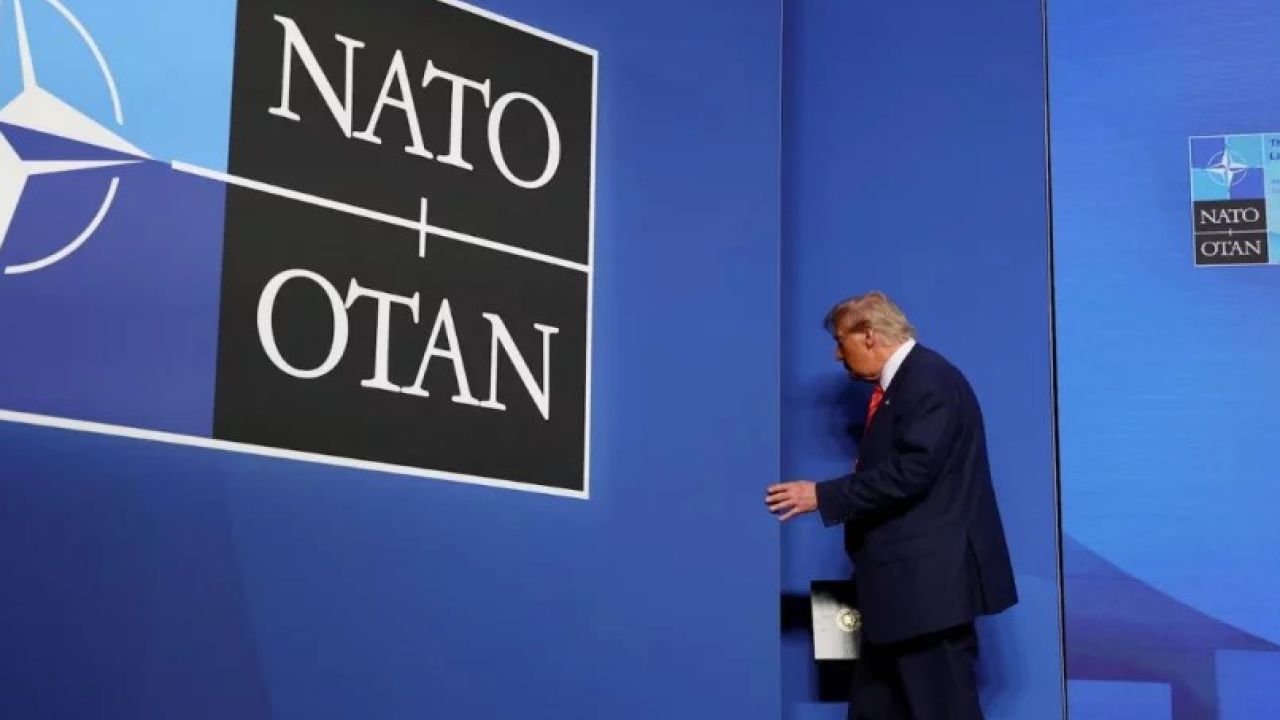 যুক্তরাষ্ট্রের কড়া বার্তা: ন্যাটো থেকে স্পেনকে বহিষ্কারের হুমকি