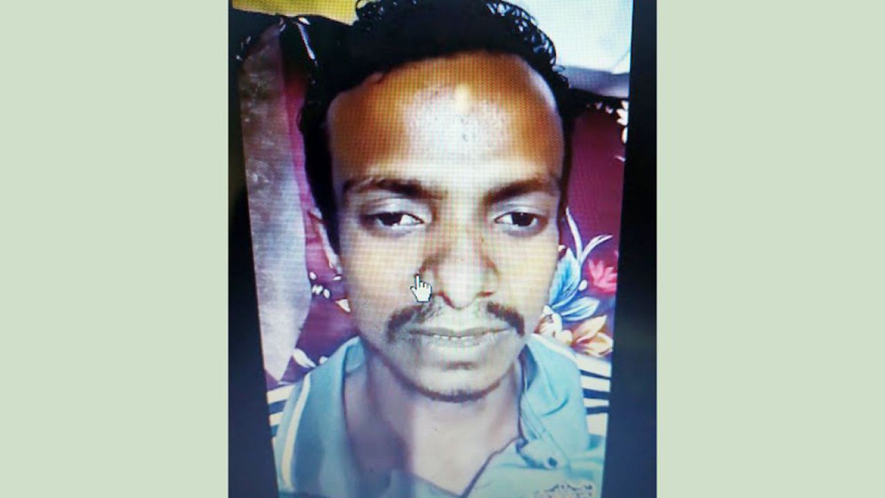 ধামরাইয়ে অটোচালককে গলায় গামছা প্যাঁচিয়ে হত্যাচেষ্টা