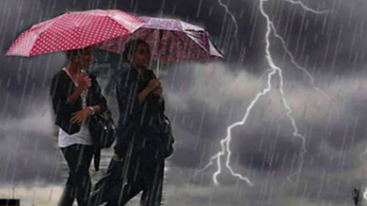 দেশের ৯ অঞ্চলে ঝোড়ো হাওয়াসহ বজ্রবৃষ্টির পূর্বাভাস