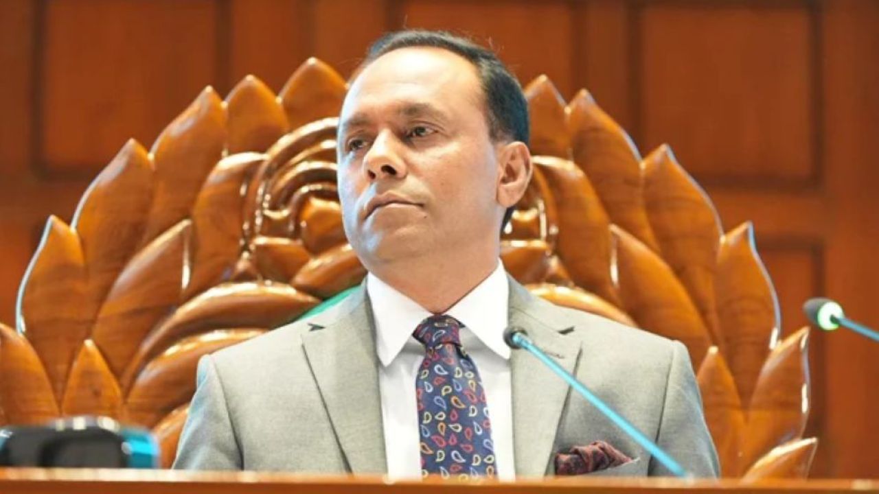 প্রতিশ্রুতির বিনিময়ে সংসদে দুই মন্ত্রীর বক্তব্যকাল বৃদ্ধি