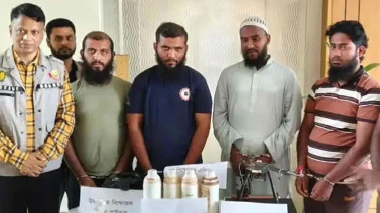 রাজধানীতে ড্রোন ও অস্ত্রসহ চার উগ্রবাদী গ্রেফতার