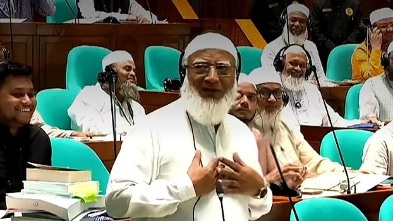 পররাষ্ট্রনীতি নিয়ে সরকারের সমালোচনা করলেন বিরোধীদলীয় নেতা