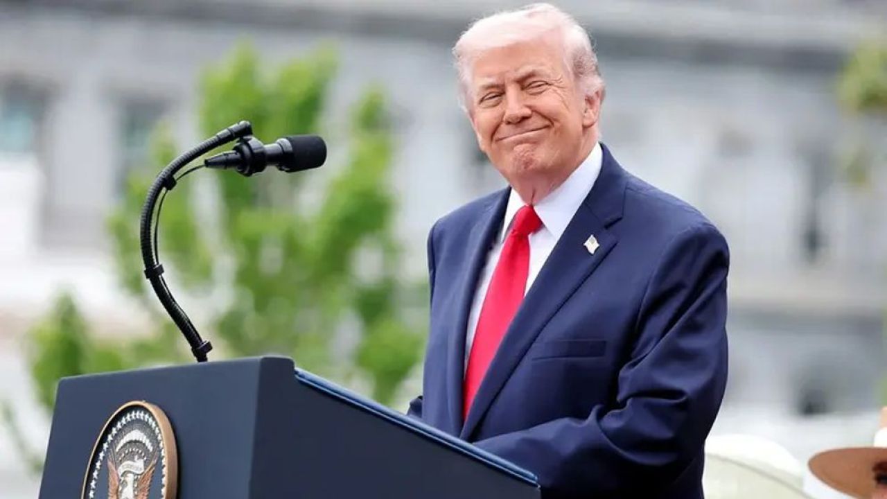 ইরান যুদ্ধে বড় ব্যবধানে জয়ের ঘোষণা ট্রাম্পের
