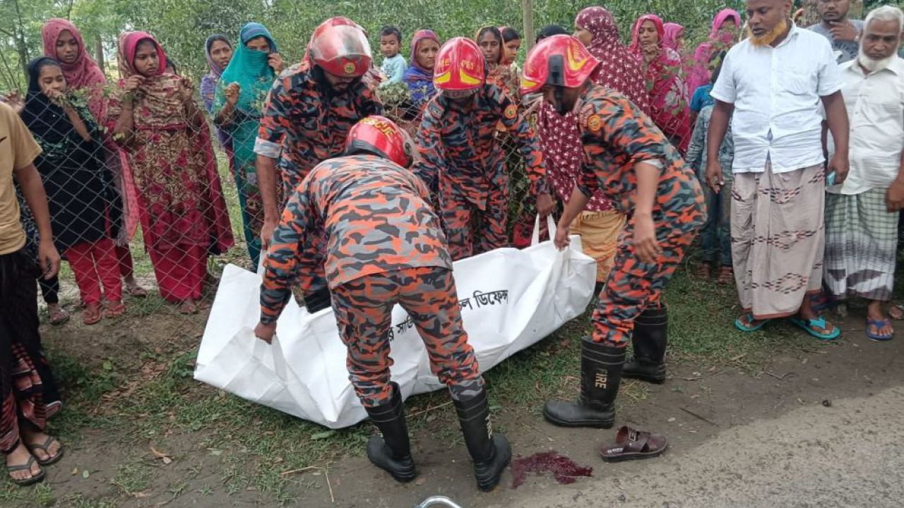 নাচোলে ট্রাকের ধাক্কায় মোটরসাইকেলের দুই আরোহী নিহত