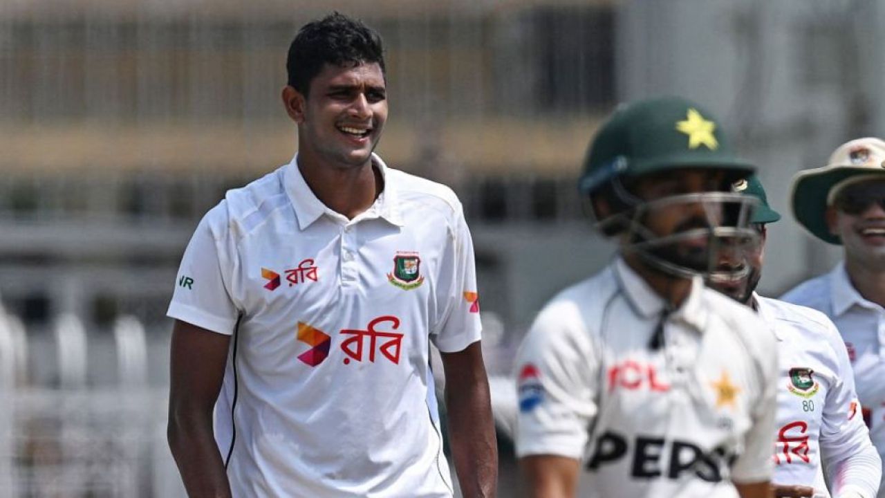‘বাবর সম্ভবত নাহিদ রানার মুখোমুখি হতে চাইবেন না’