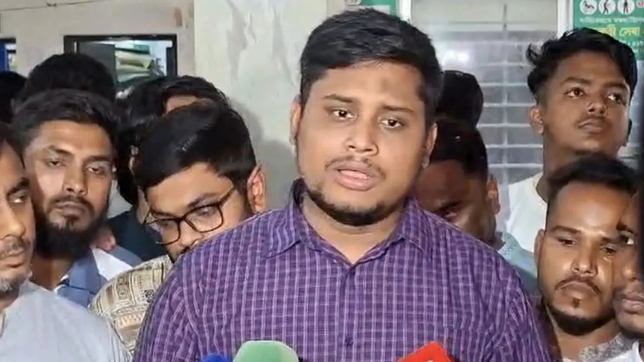 জনগণের অধিকার রক্ষায় আরও সচেষ্ট হওয়ার আহ্বান হাসনাত আবদুল্লাহর