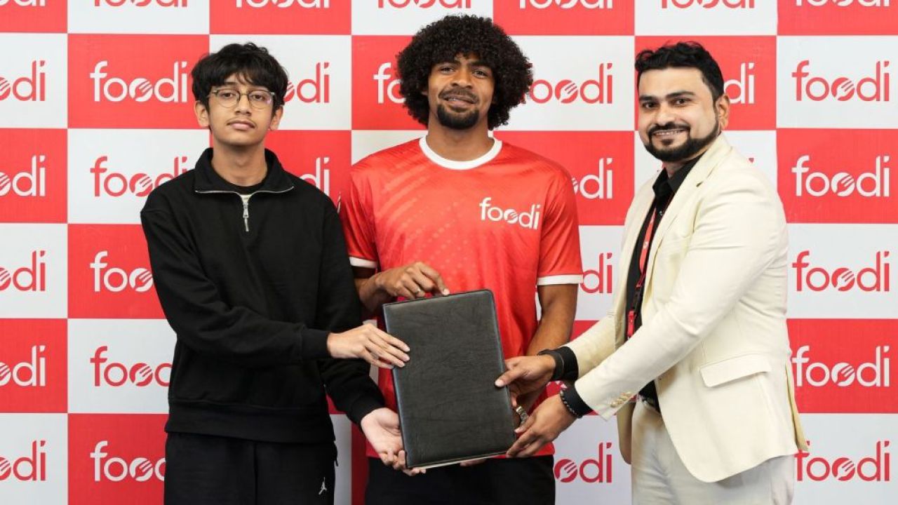 ফুডি-র ব্র্যান্ড অ্যাম্বাসেডর হলেন হামজা চৌধুরী