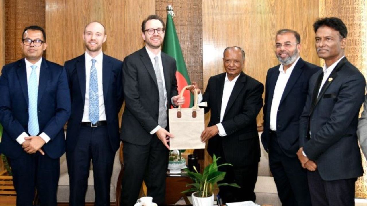 পরিবেশমন্ত্রী ও ব্রিটিশ উপ-হাইকমিশনারের ফলপ্রসূ সৌজন্য সাক্ষাৎ