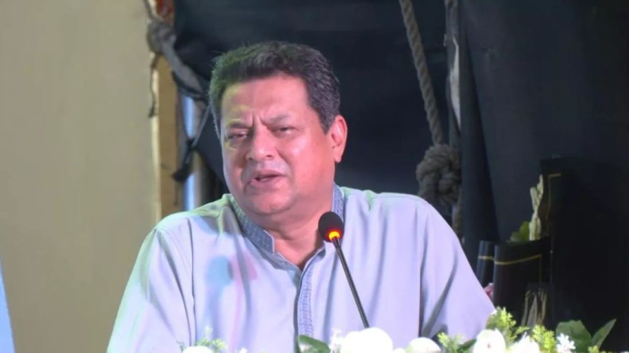 শিক্ষাপ্রতিষ্ঠানের জন্য শুল্কমুক্ত ইলেকট্রিক বাস দেওয়ার ঘোষণা গণপূর্তমন্ত্রীর