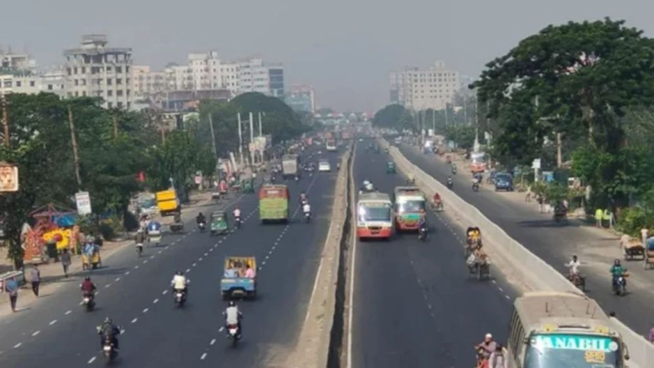 দূষিত বাতাসের তালিকায় স্বস্তির অবস্থানে রাজধানী ঢাকা