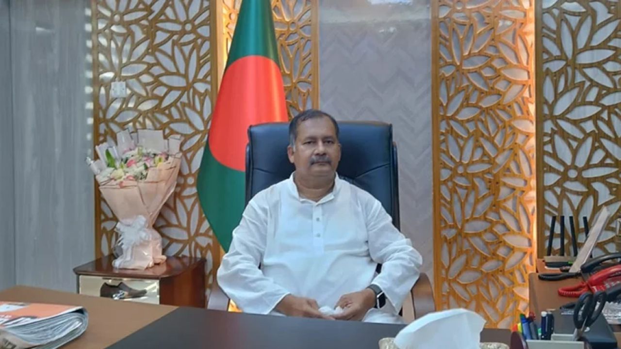 ফ্যামিলি কার্ডের মাধ্যমে নারী ক্ষমতায়ন তৈরি হবে বললেন তথ্যমন্ত্রী