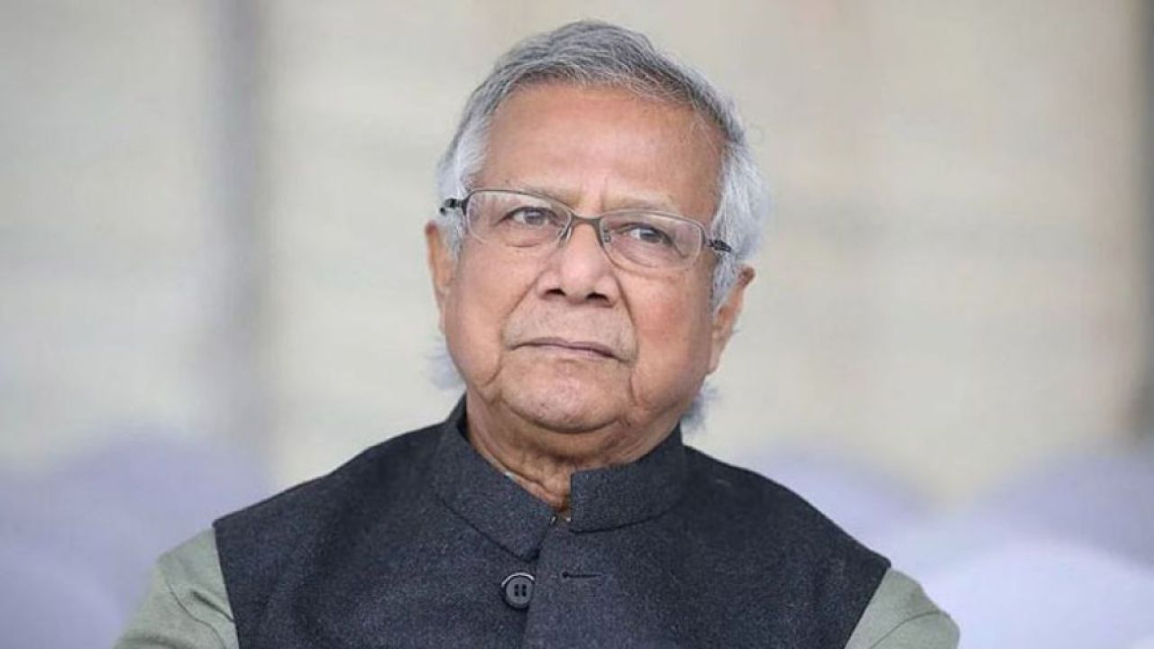 ড. ইউনূসসহ সব উপদেষ্টার দেশত্যাগে নিষেধাজ্ঞা চেয়ে হাইকোর্টে রিট