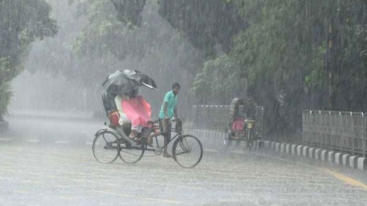 ঢাকাসহ দেশের চার বিভাগে ভারি বর্ষণের পূর্বাভাস