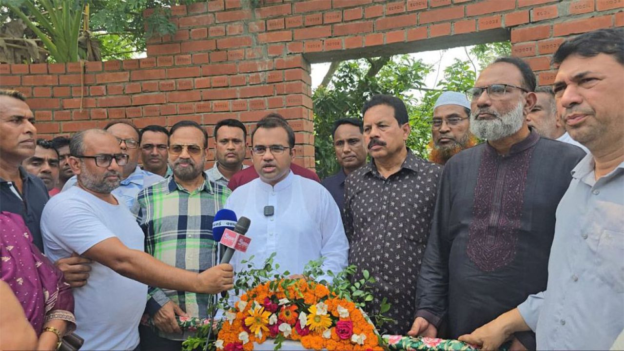 তারেক রহমানের প্রতিটি পদক্ষেপ মানবিকতার উজ্জ্বল দৃষ্টান্ত: ড. খন্দকার মারুফ হোসেন