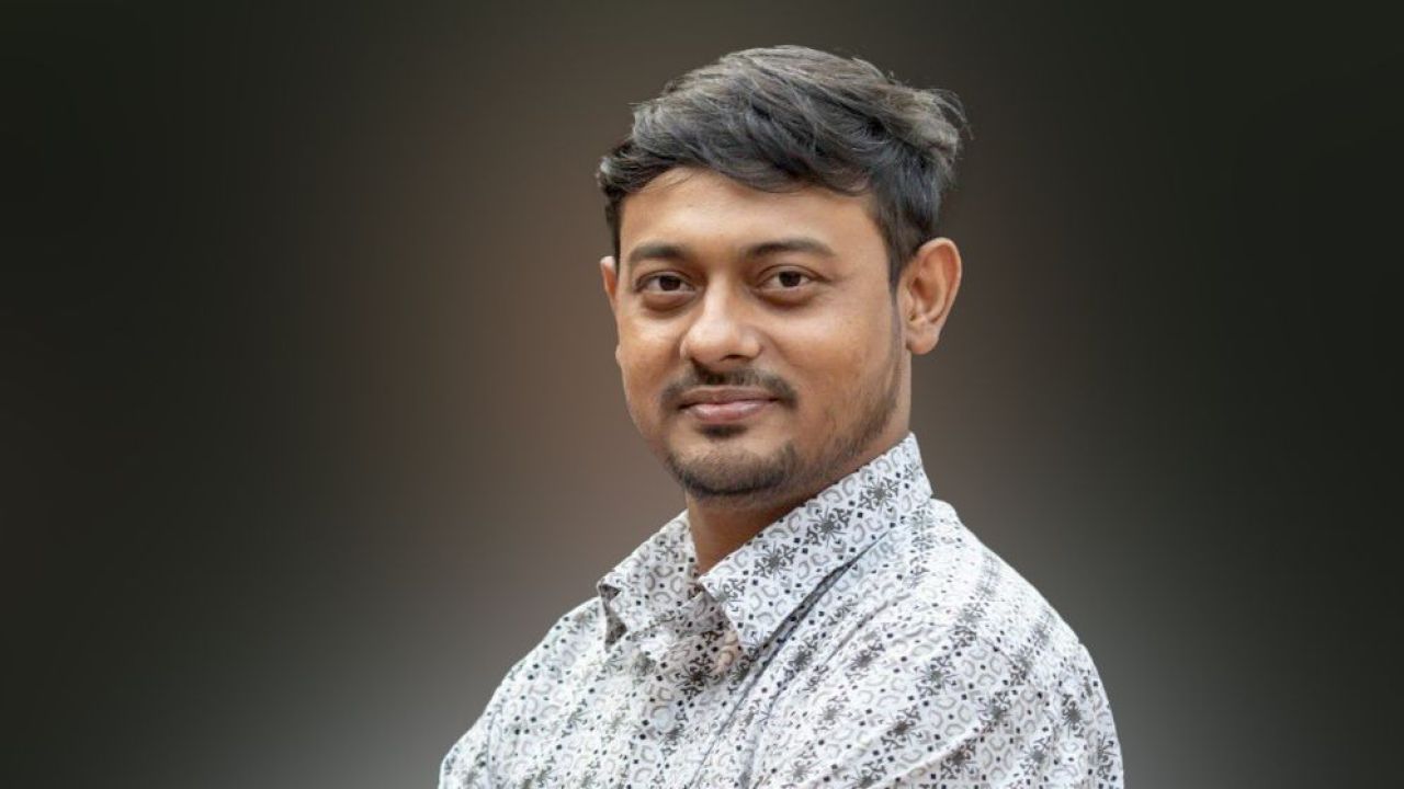 হামলার ঘটনায় মুখ খুললেন নাসীরুদ্দীন পাটওয়ারী