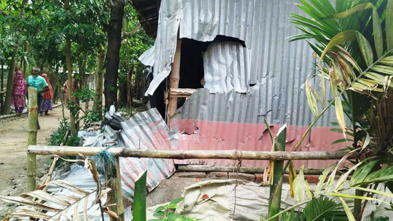 বগুড়ায় তাঁতী দল নেতার বিরুদ্ধে বিএনপি নেতাকর্মীদের বাড়িতে হামলার অভিযোগ