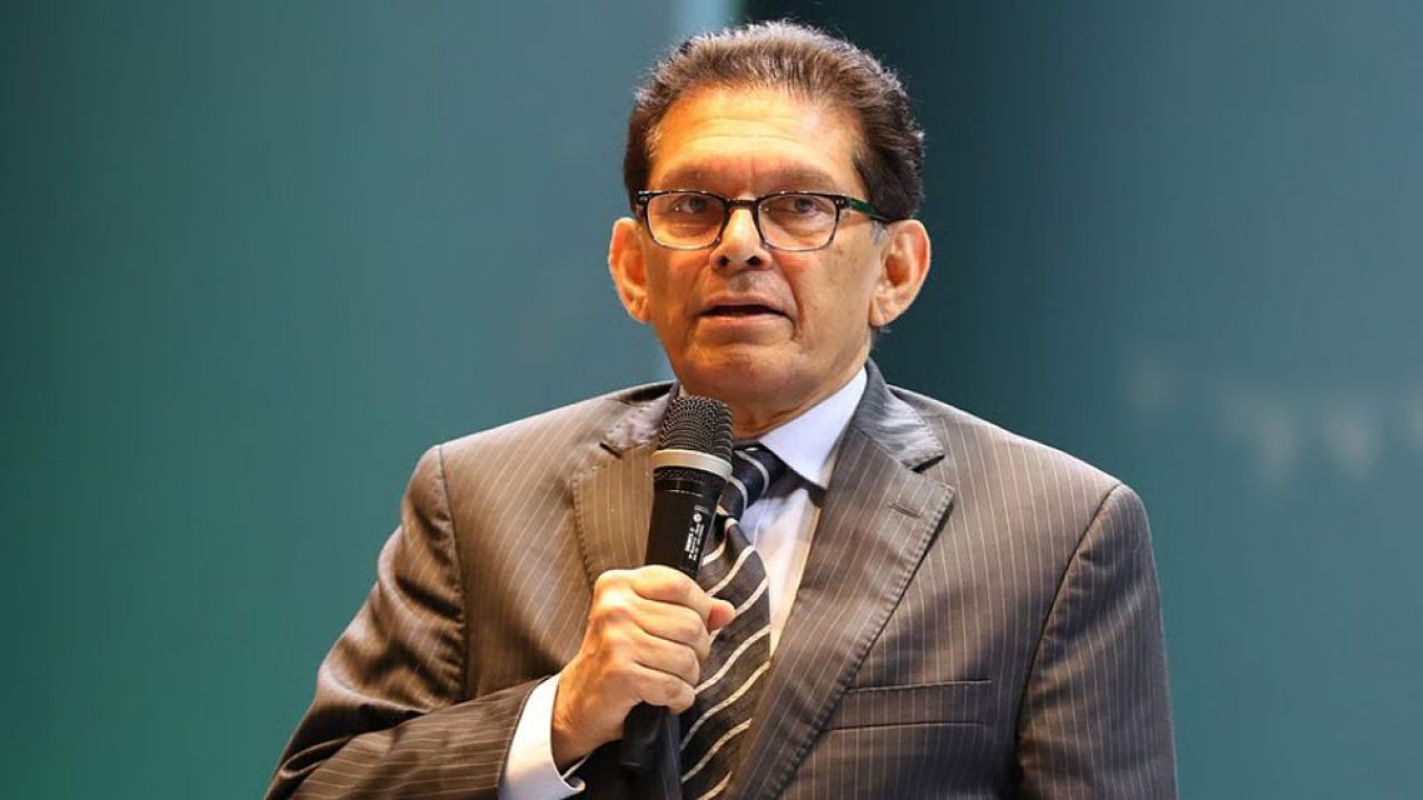 দুই পদের দায়িত্ব পালনে হুমায়ুন রশীদ চৌধুরীর উদাহরণ টানলেন পররাষ্ট্রমন্ত্রী