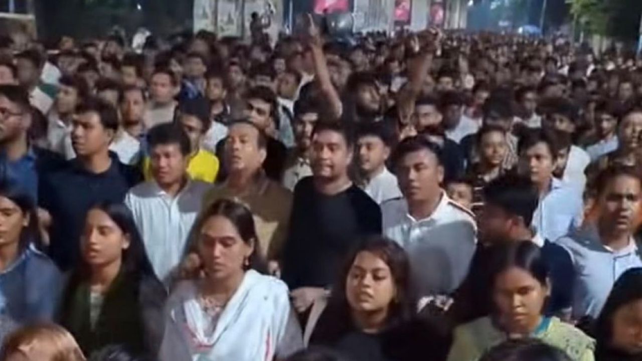 শিবিরের ‘মিথ্যা প্রচারণা’র প্রতিবাদে ছাত্রদলের বিক্ষোভ